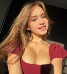 Remaja Indo ngevlog: “Je suis le protagoniste!” — netizen: “Oui oui!”