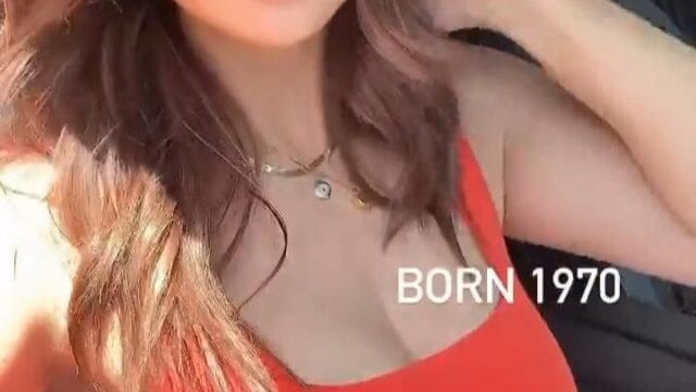 video Bocah prancis mencoba street food viral