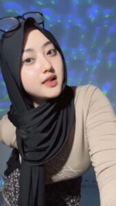 video keponakan puber ketagihan terus tubuh bibi viral
